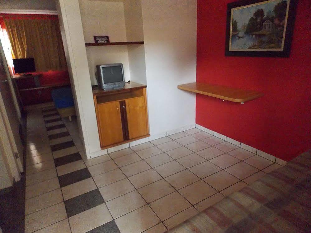 Di Roma Resorts - Reis Imoveis Caldas Novas Esterno foto